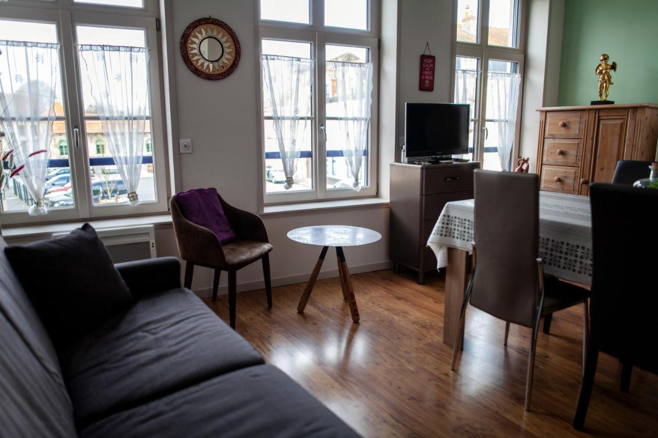 2 Gites au coeur de Bergues Extérieur photo